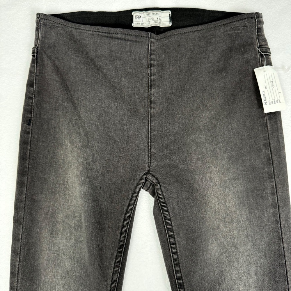 Free People Jeans - Picture 3 of 9
